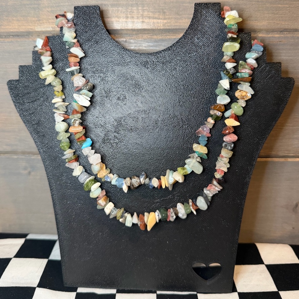 Stone Chip Long Necklace